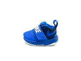 Nike Team Hustle D8