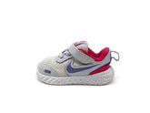 Nike Revolution 5