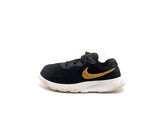 Nike Tanjun