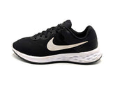Nike Revolution 6