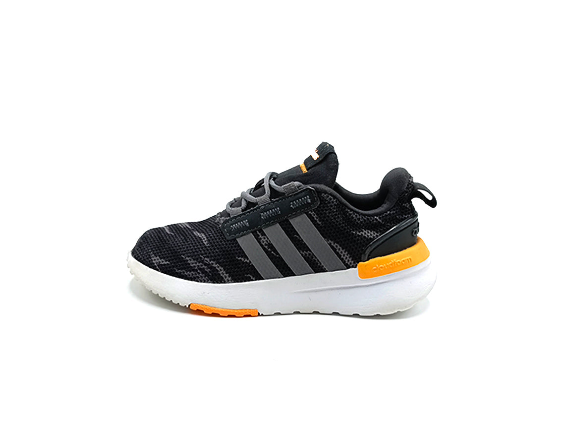 Adidas Racer TR21