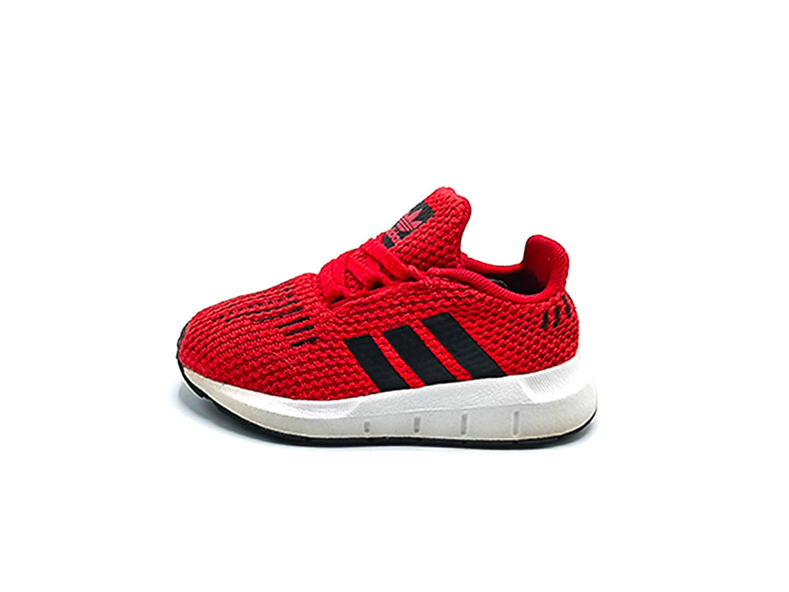 Adidas Swift Run