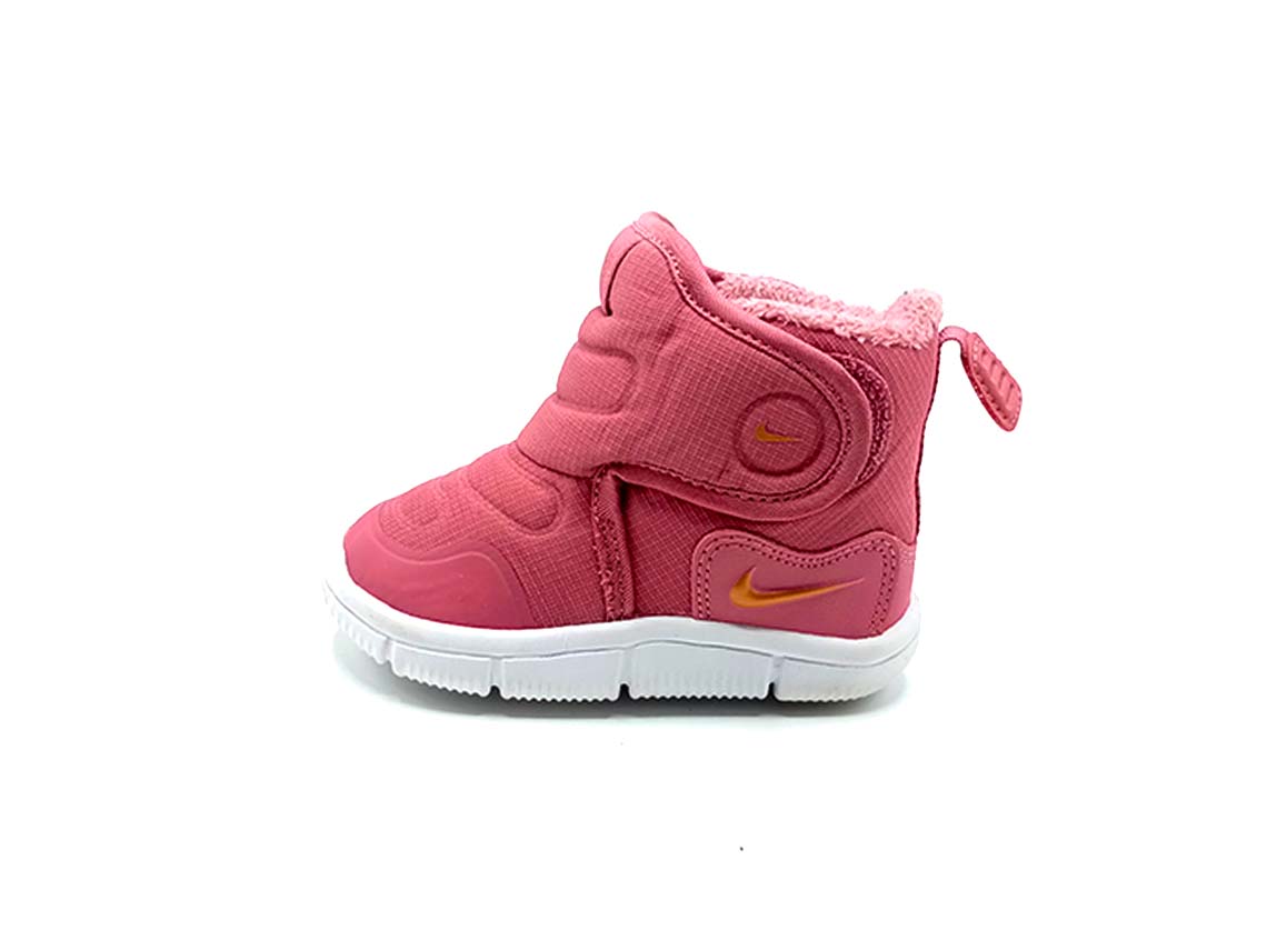 Nike Novice Boot Main image