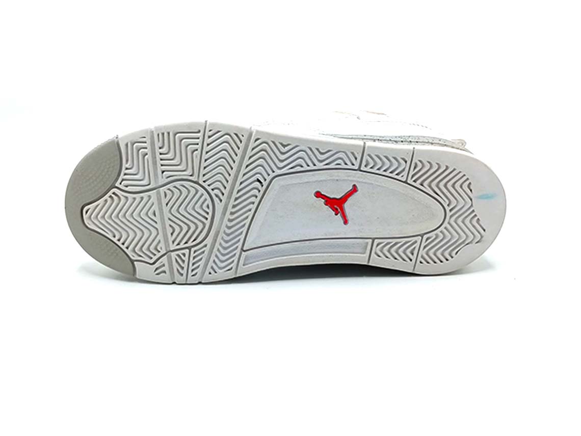 Nike Air Jordan 4 Retro