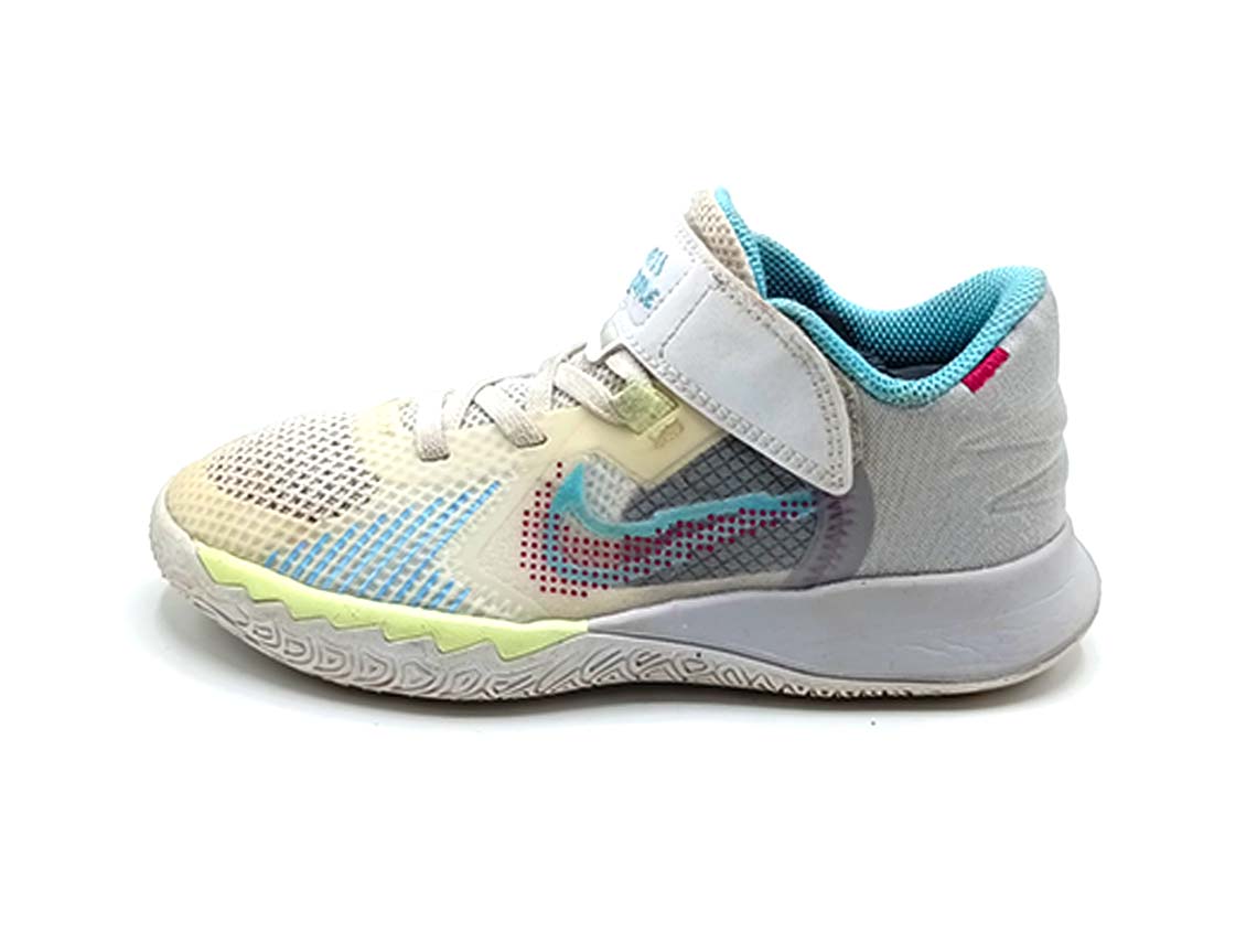 Nike Kyrie Flytrap