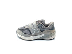 New Balance 990v6