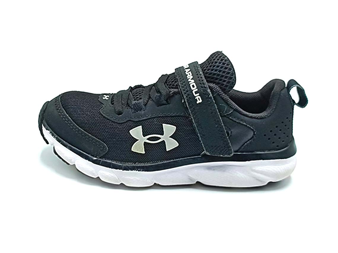 Under Armour Assert 9