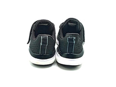 Under Armour Assert 9