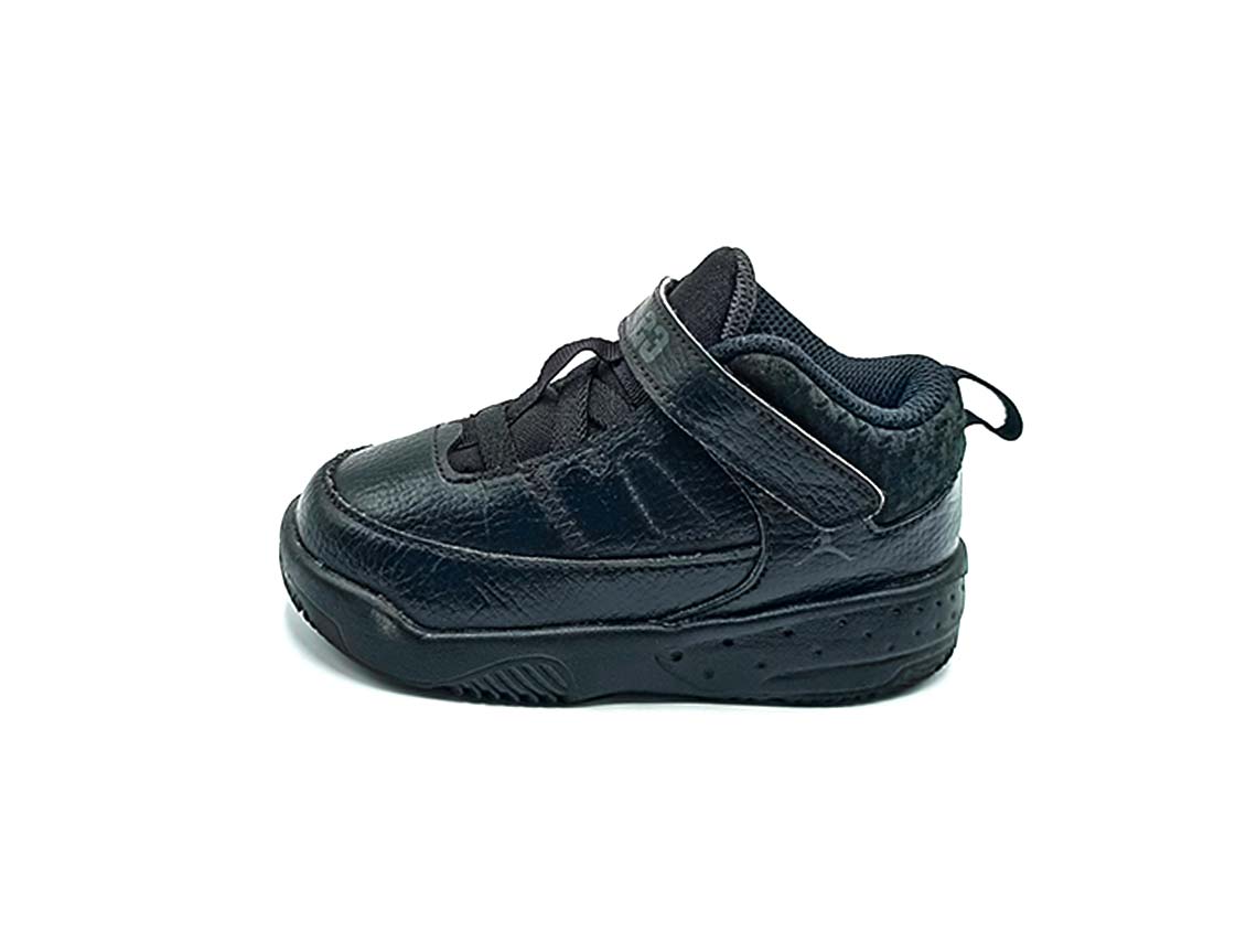 Nike Jordan Max Aura 3