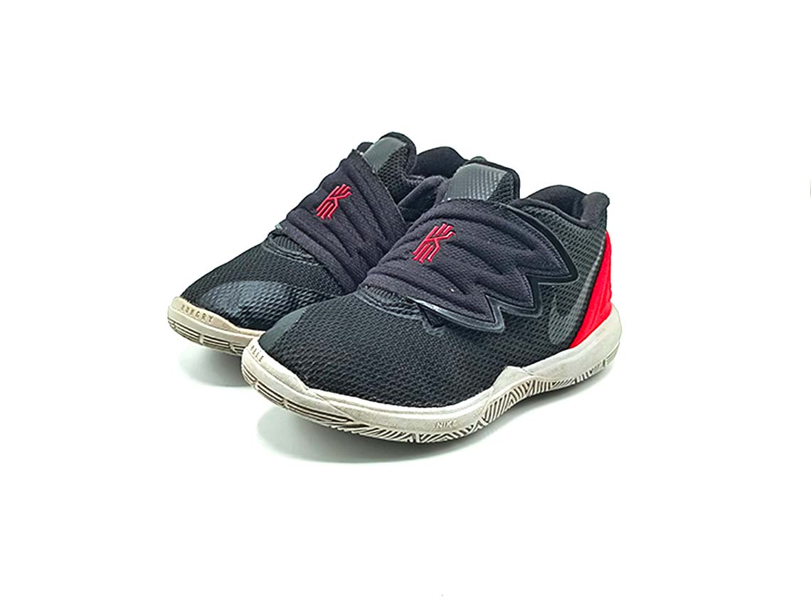 Nike Kyrie 5