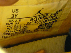 Nike Air Jordan 4 Retro