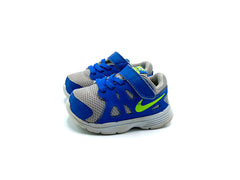 Nike Revolution 2