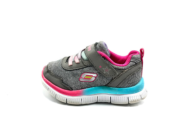 Skechers