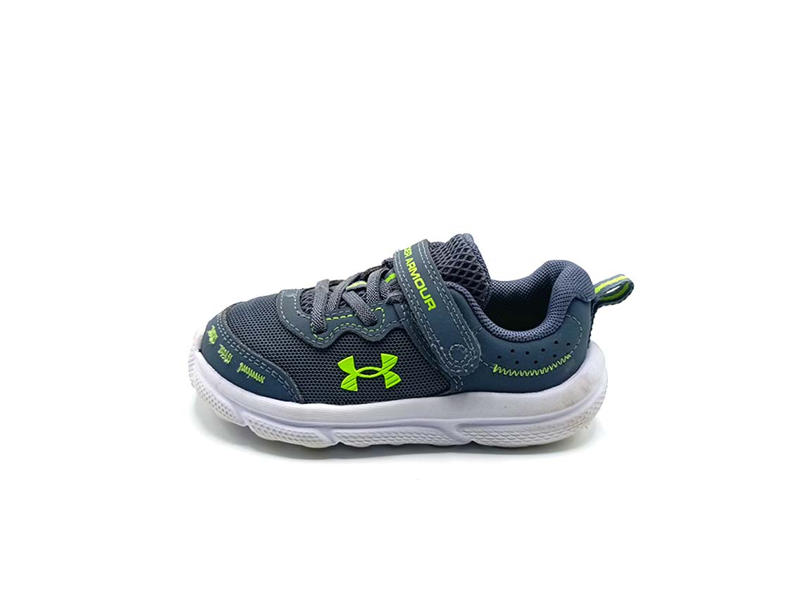 Under Armour Assert 10