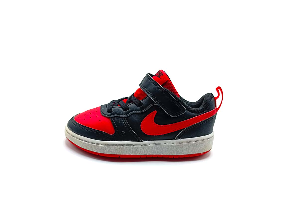 Nike Court Borough Low 2