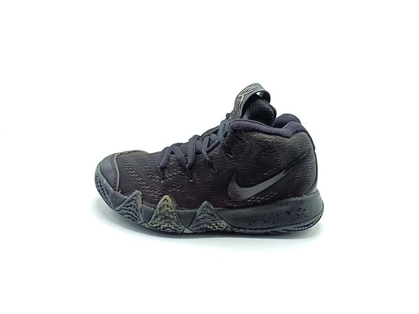 Nike Kyrie 4