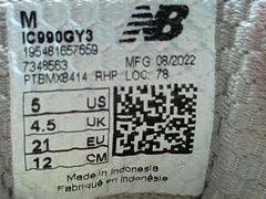 New Balance 990v3