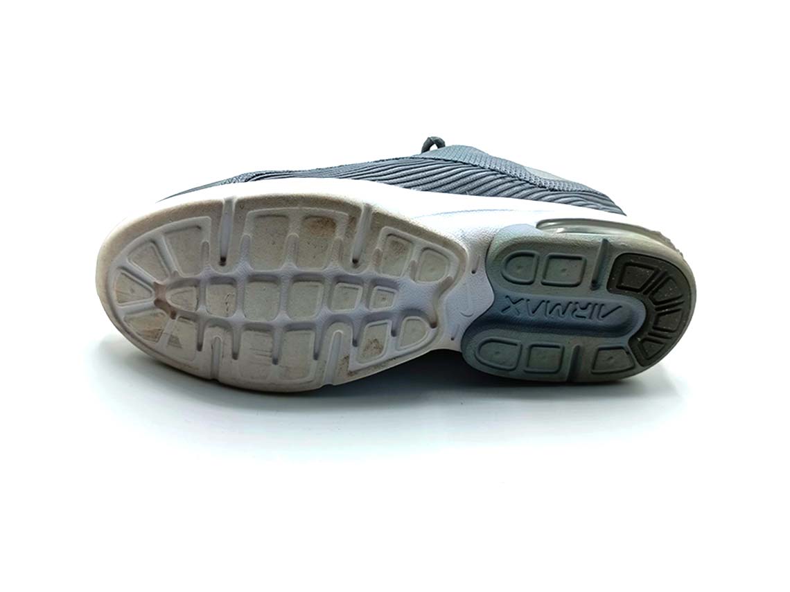 Nike Air Max Advantage 2