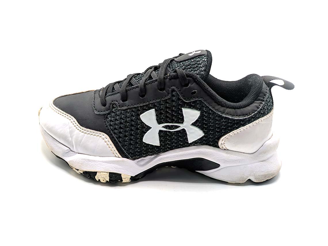Under Armour Ultimate Turf Trainer