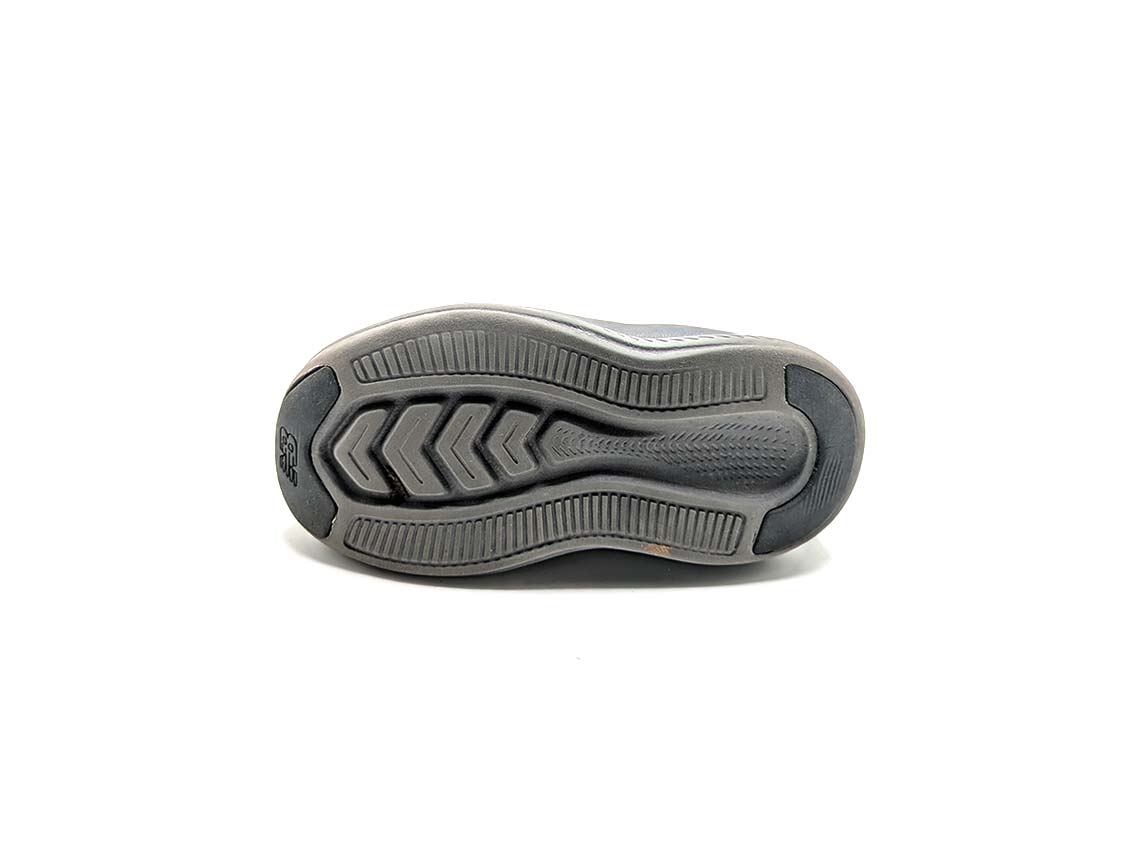 New Balance FuelCore Coast V3