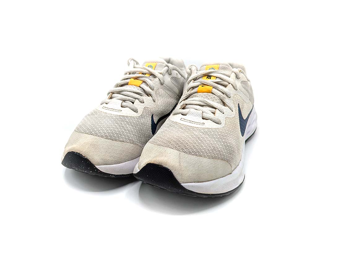 Nike Revolution 6