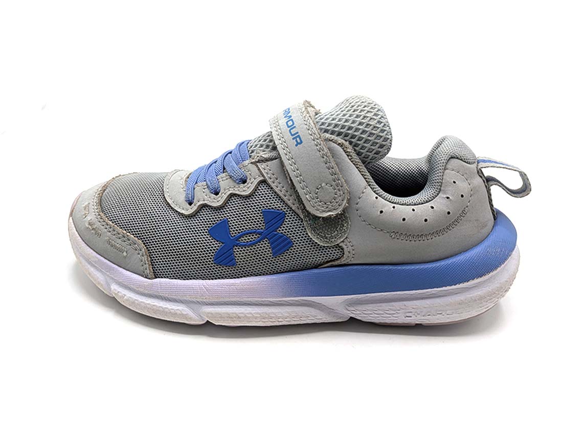 Under Armour Assert 10
