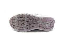 Under Armour Assert 10