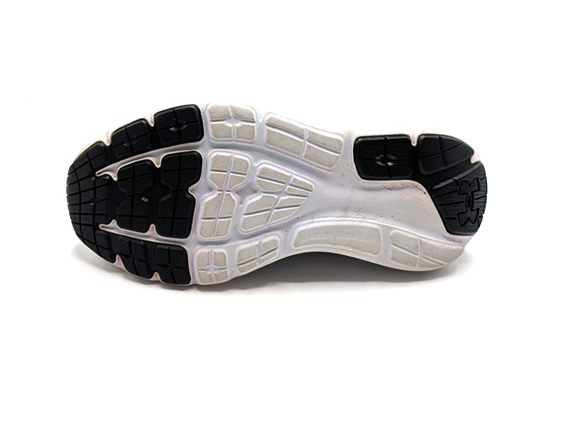 Under Armour Surge 3