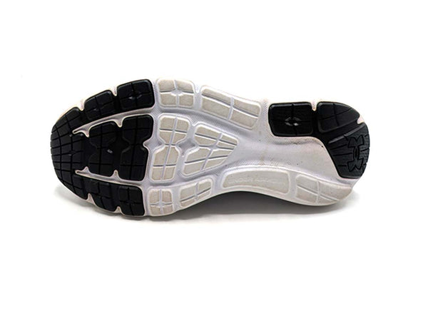Under Armour Surge 3