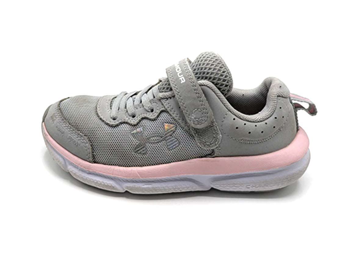 Under Armour Assert 10