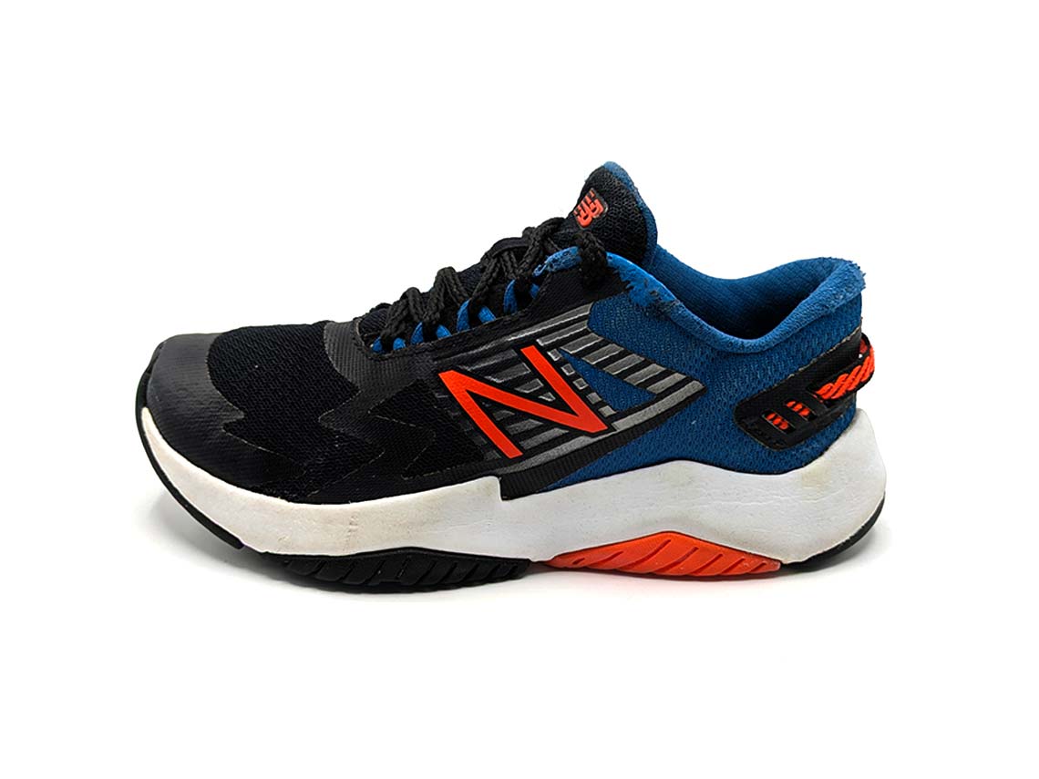 New Balance Rave Run V2