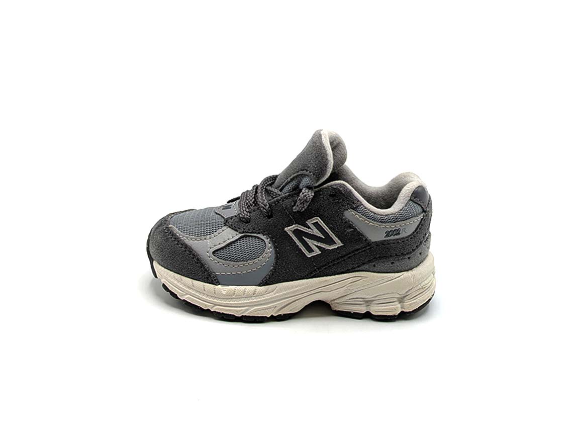 New Balance 2002R