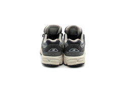 New Balance 2002R