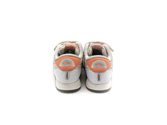 Nike MD Valiant