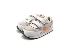 Nike MD Valiant