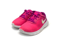 Nike Tanjun