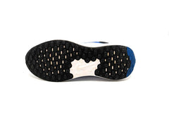 Nike Revolution 7
