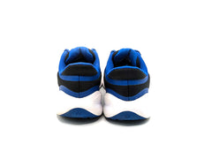 Nike Revolution 7