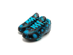 Feething Soccer Cleats