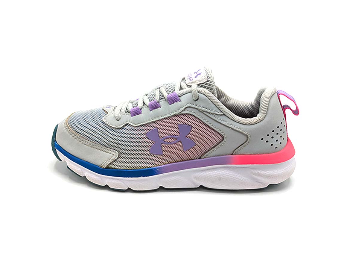 Under Armour Grade Assert 9