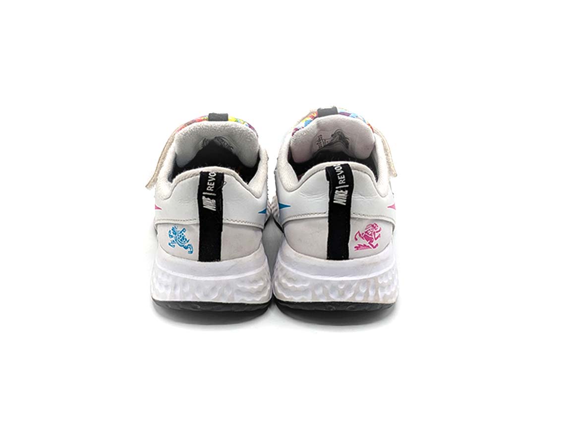 Nike Revolution 5 Fable