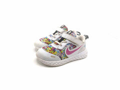Nike Revolution 5 Fable