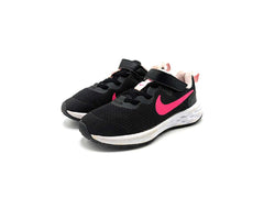 Nike Revolution 6