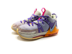 Nike LeBron Witness 7
