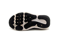 Under Armour Assert 10