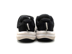 Under Armour Assert 10