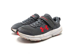Under Armour Assert 10