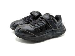 Under Armour Assert 8
