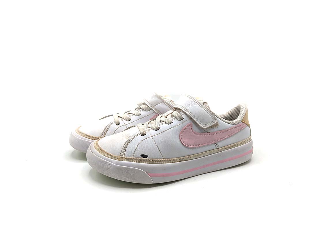 Nike Court Legacy