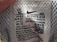Nike Revolution 5